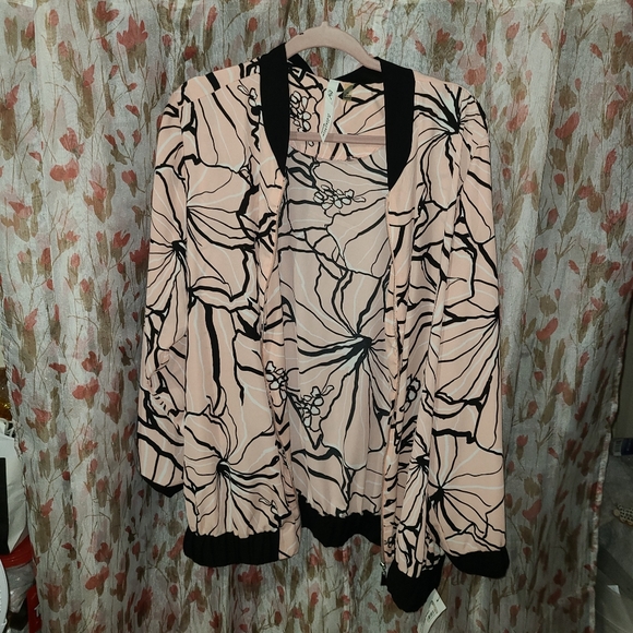 Jacket - Picture 1 of 1